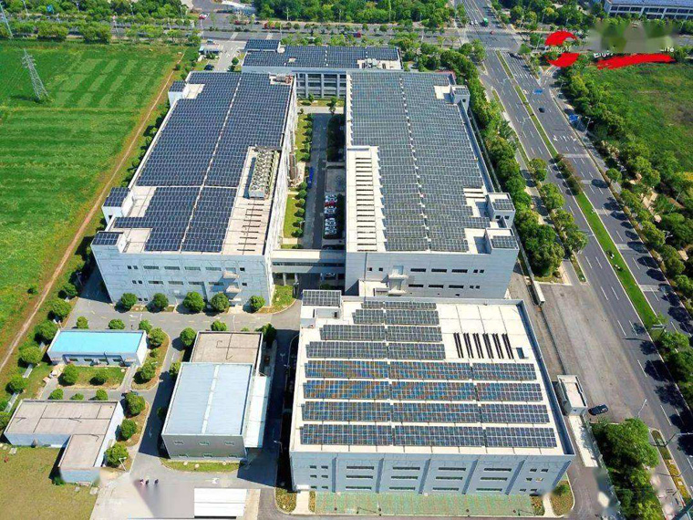 智慧光伏智能化運(yùn)維，光伏電站智能運(yùn)維融合了哪些技術(shù)