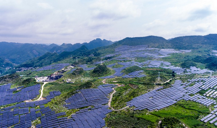 水面光伏開發(fā)條件,如何在水面上申請安裝光伏