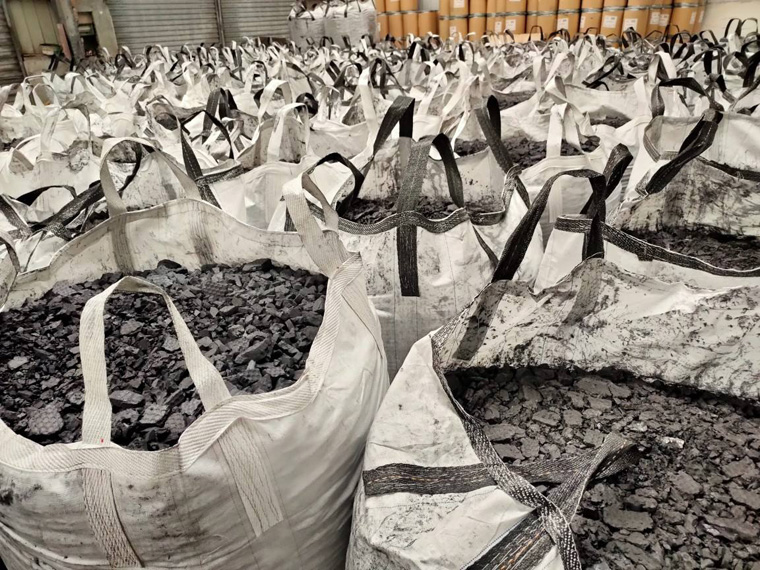 光伏企業(yè)硅泥是什么成分，煉硅的硅泥屬于固廢嗎